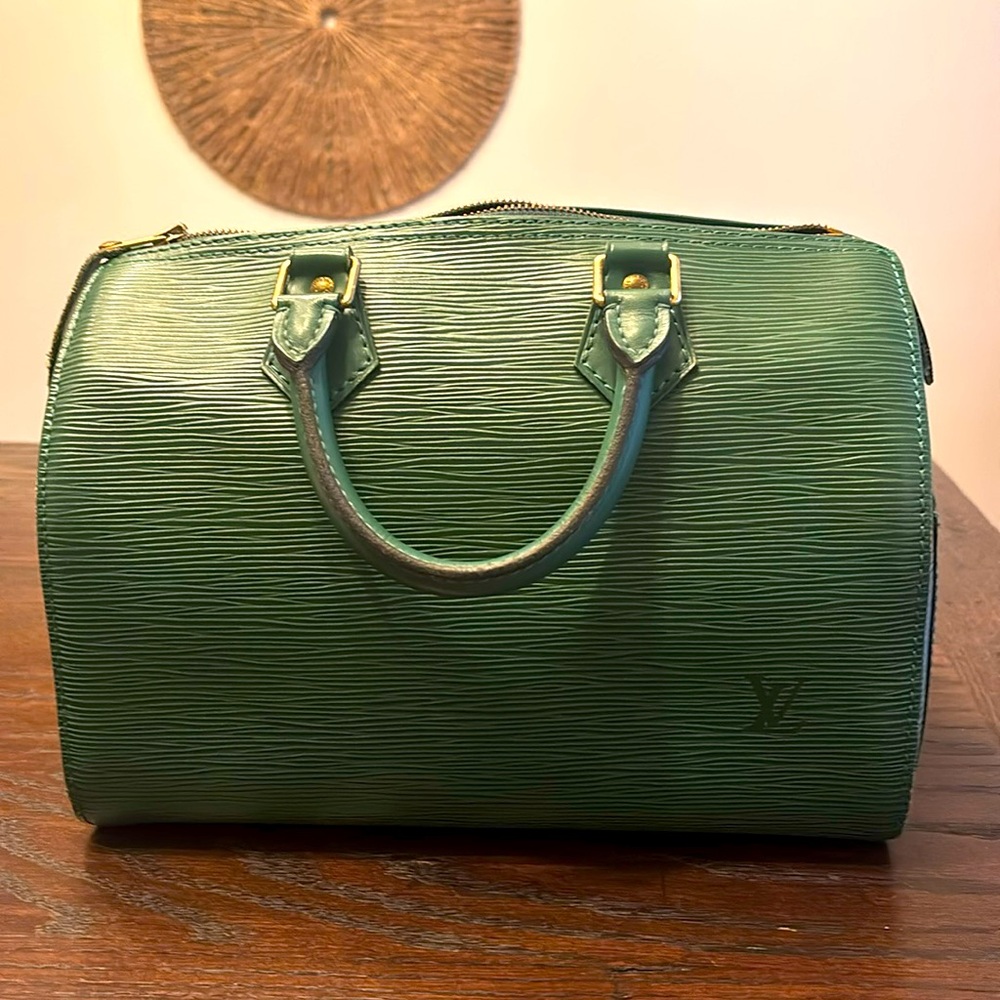 Vintage Louis Vuitton Epi Speedy 30 in Borneo Green